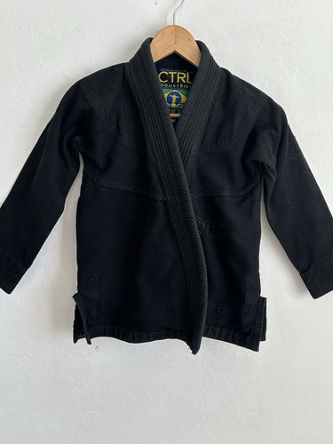 Ctrl industries kimono m2 - ctrl, gi